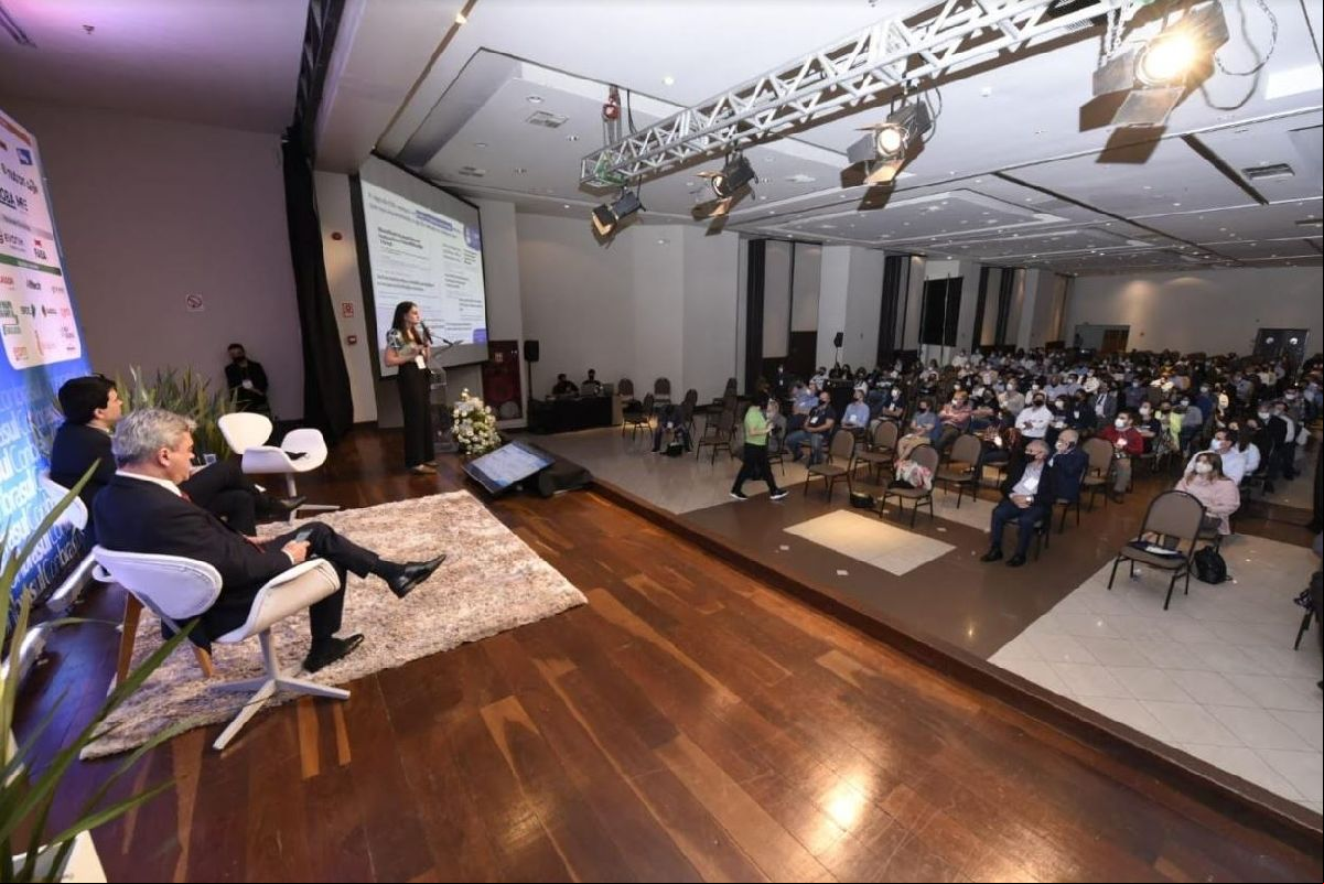  3A CONBRASUL OVOS DEBATEU O FUTURO DA CADEIA PRODUTIVA