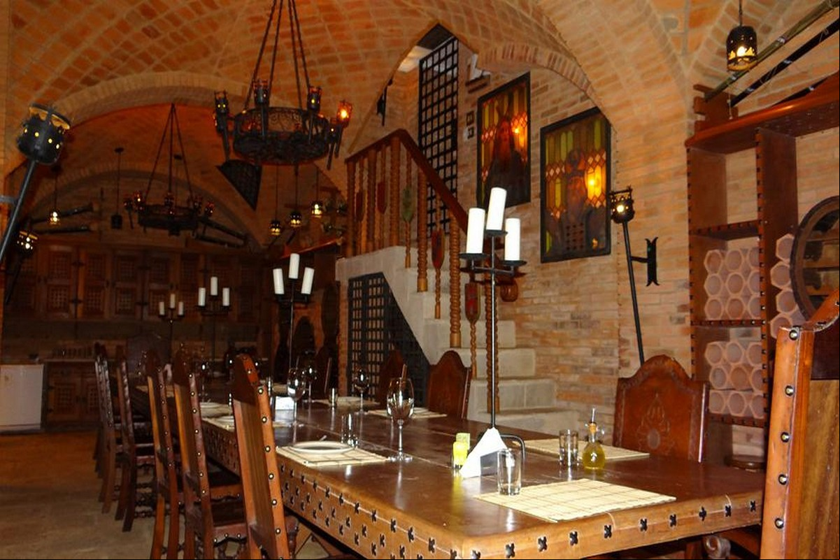 Adega Castelo Restaurante